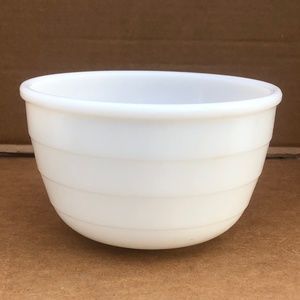 Vintage MCM GE milk glass bowl